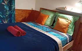 Chambre Privee 3 - Case Creole Le Mistral,Chez Kevin